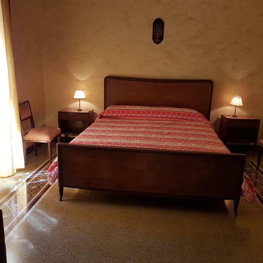 B&B Sammartino ปาแลร์โม ภายนอก รูปภาพ
