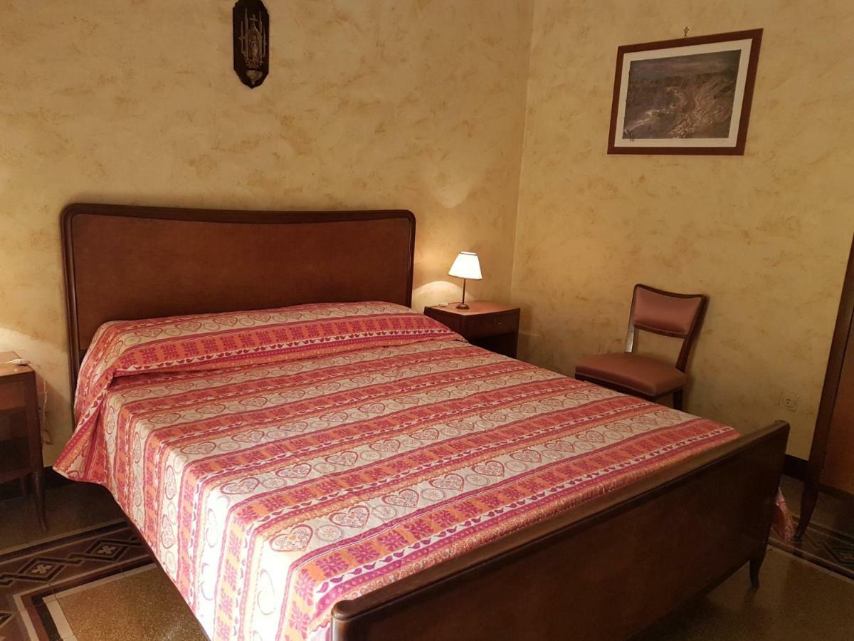 B&B Sammartino ปาแลร์โม ภายนอก รูปภาพ