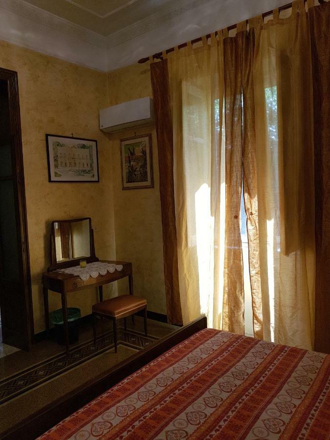 B&B Sammartino ปาแลร์โม ภายนอก รูปภาพ