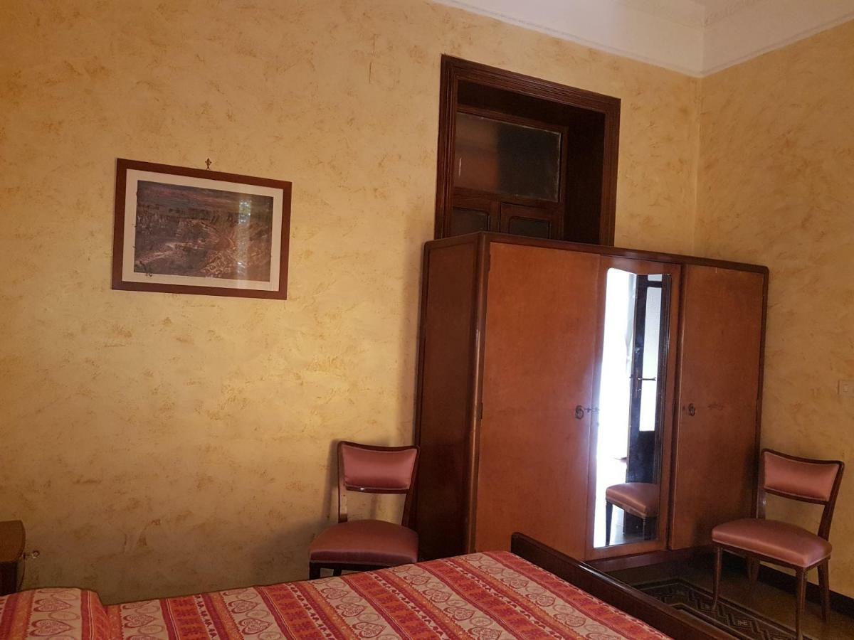 B&B Sammartino ปาแลร์โม ภายนอก รูปภาพ